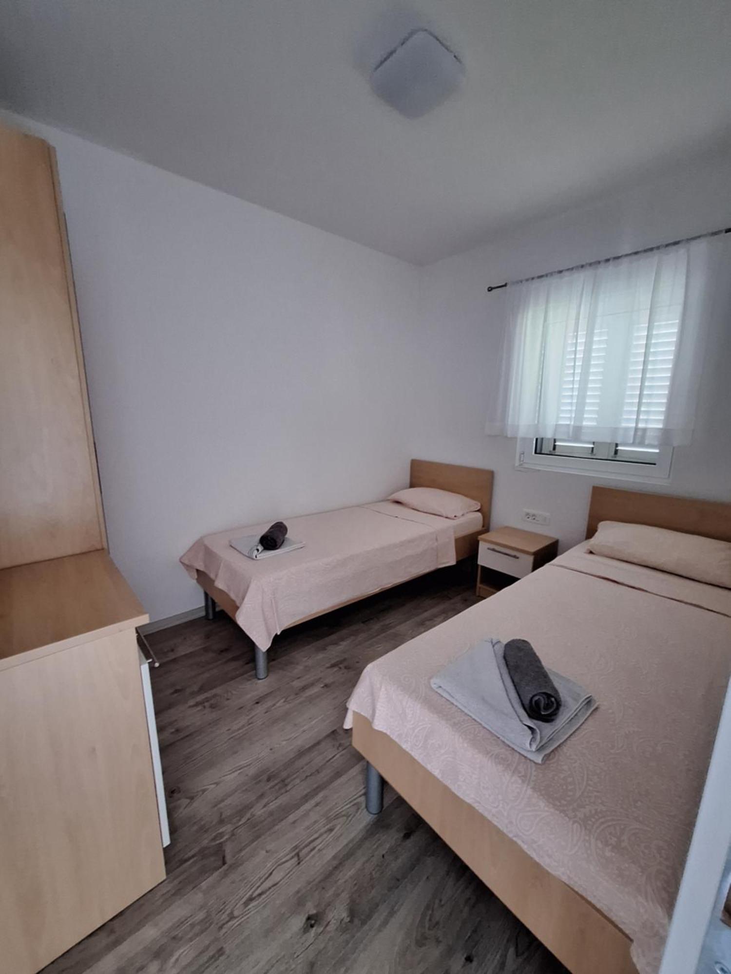Sophie Apartments Жаборич Екстериор снимка